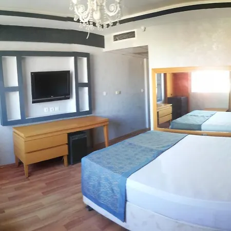 Uenaten Hotel 4*